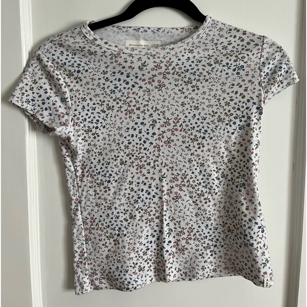 Abercrombie kids tshirt